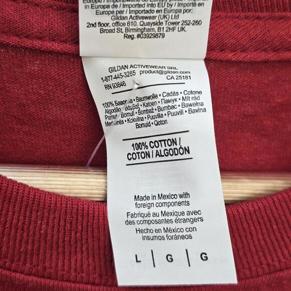 Gildan Men's Red Tshirt - Picture 4 of 5